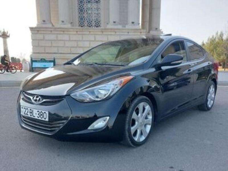 Hyundai Elantra, 2011 il, 1.8 L, 206 000 km