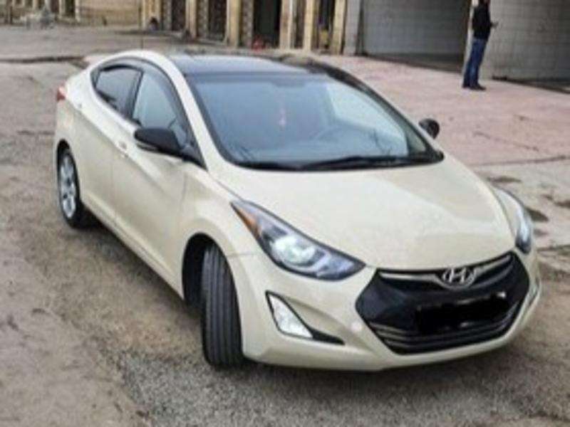 Hyundai Elantra, 2011 il, 1.8 L, 281 000 km
