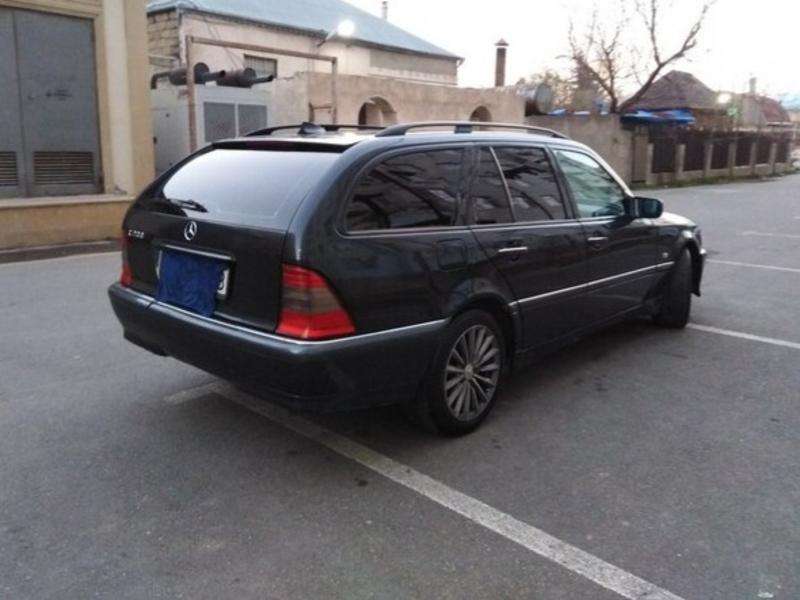 Mercedes C 200, 1999 il, 2.0 L, 302 594 km
