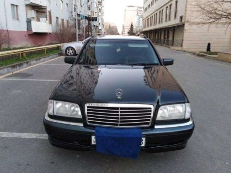 Mercedes C 200, 1999 il, 2.0 L, 302 594 km