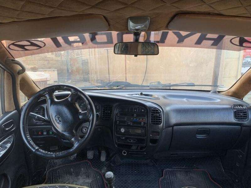 Hyundai H-1, 2004 il, 2.5 L, 490 000 km