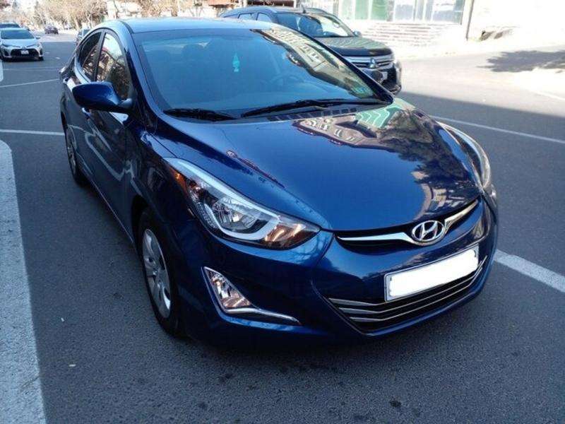Hyundai Elantra, 2015 il, 1.8 L, 78 000 km