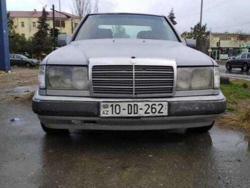 Mercedes E 200, 1990 il, 2.0 L, 358 694 km