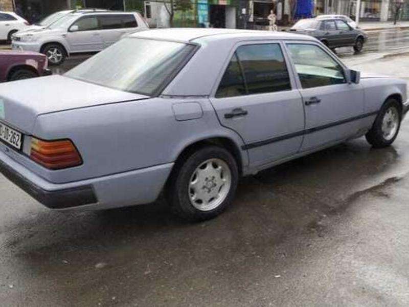 Mercedes E 200, 1990 il, 2.0 L, 358 694 km