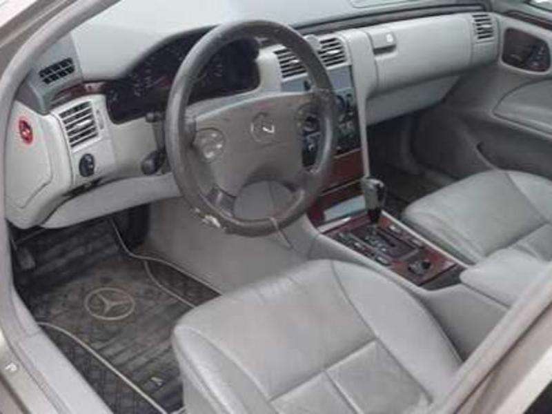 Mercedes E 200, 2000 il, 2.0 L, 280 000 km