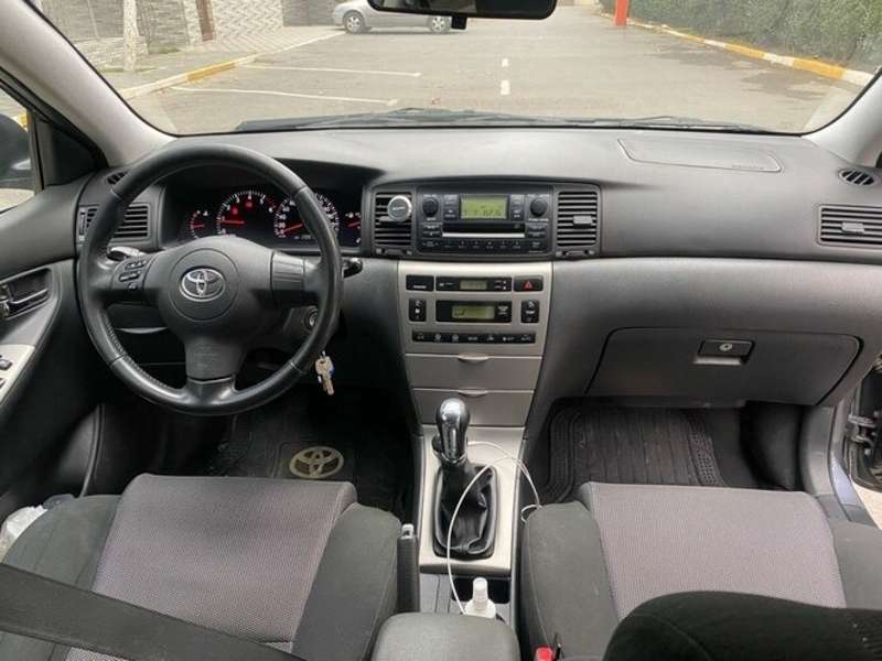 Toyota Corolla, 2006 il, 1.4 L, 210 000 km