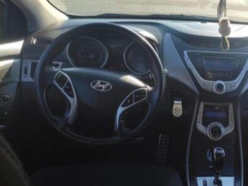 Hyundai Elantra, 2012 il, 1.8 L, 170 000 km