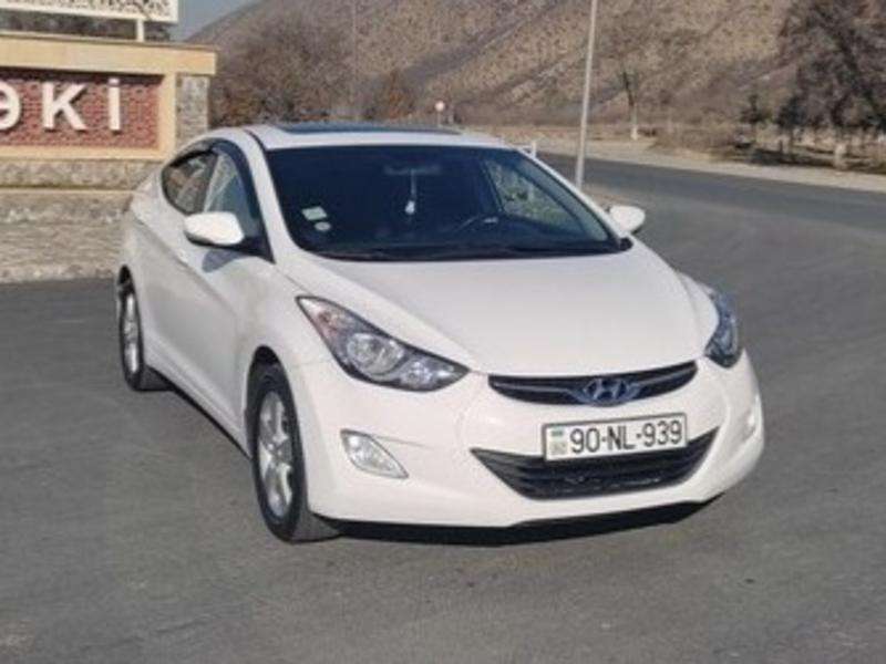 Hyundai Elantra, 2012 il, 1.8 L, 170 000 km