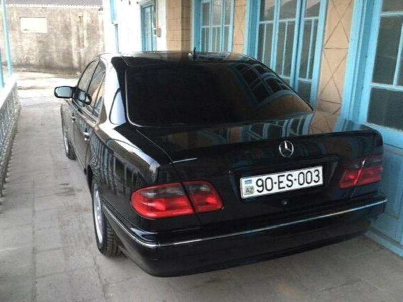 Mercedes E 220, 2001 il, 2.2 L, 563 413 km