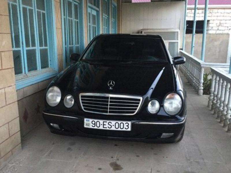 Mercedes E 220, 2001 il, 2.2 L, 563 413 km