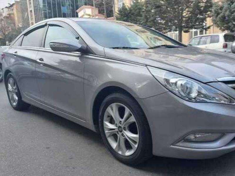 Hyundai Sonata, 2010 il, 2.0 L, 166 000 km