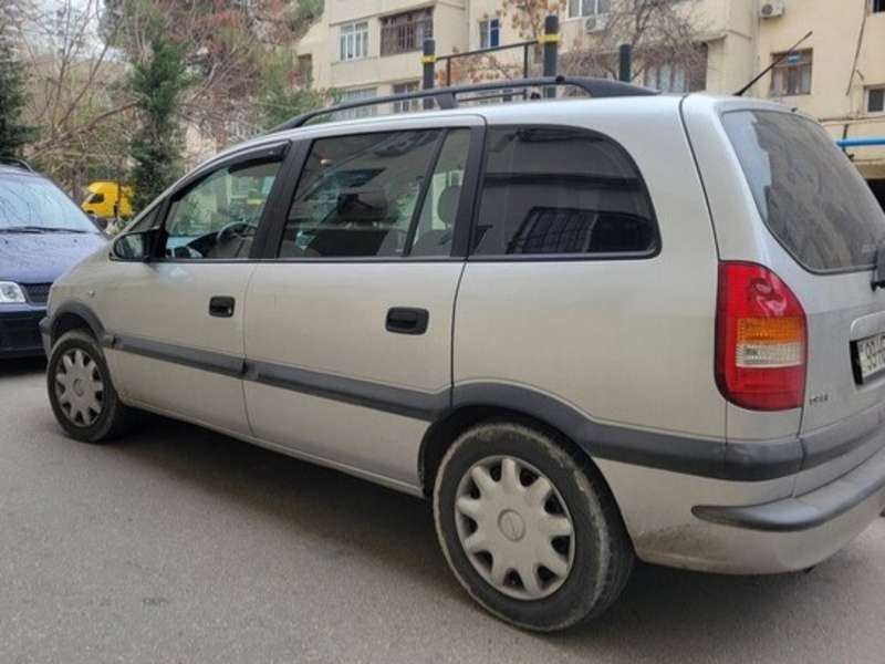 Opel Zafira, 2000 il, 2.0 L, 430 000 km