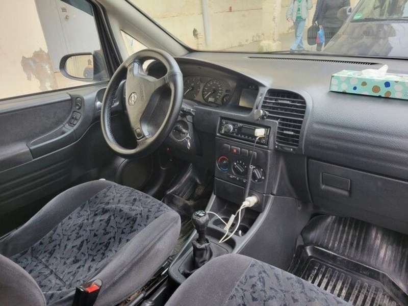 Opel Zafira, 2000 il, 2.0 L, 430 000 km