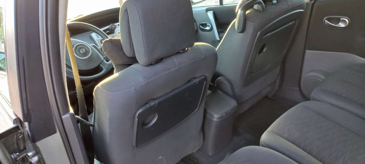 Renault Megane Scenic, 2007 il, 1.5 L, 270 000 km