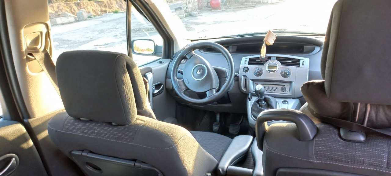 Renault Megane Scenic, 2007 il, 1.5 L, 270 000 km
