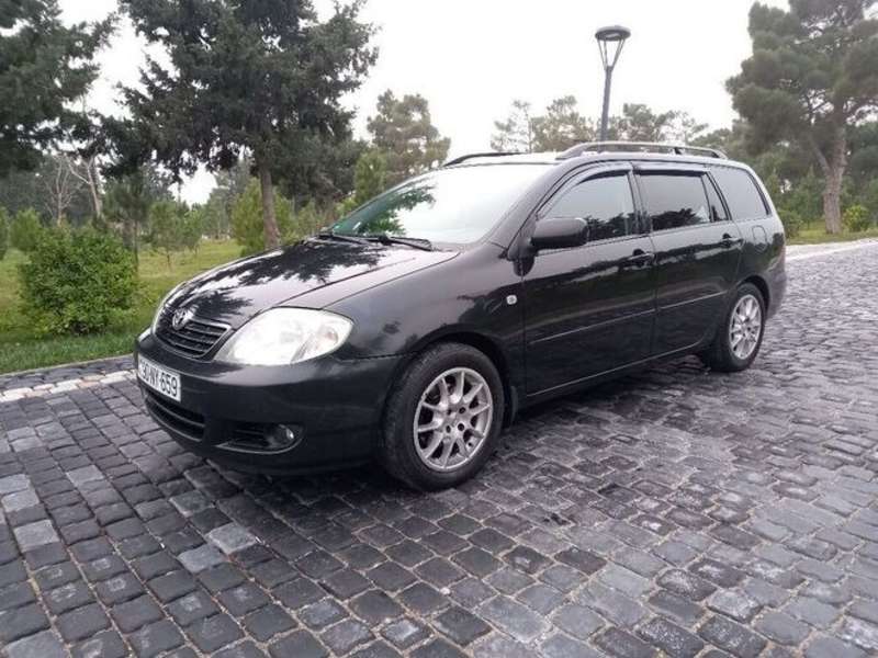 Toyota Corolla, 2005 il, 1.4 L, 216 000 km