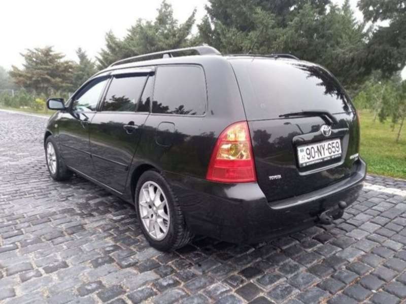 Toyota Corolla, 2005 il, 1.4 L, 216 000 km