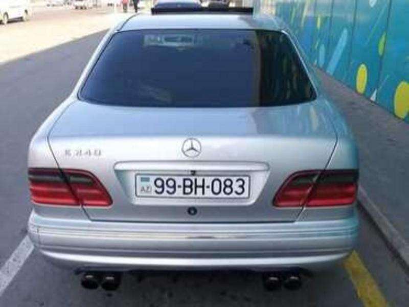 Mercedes E 240, 2000 il, 2.4 L, 217 000 km