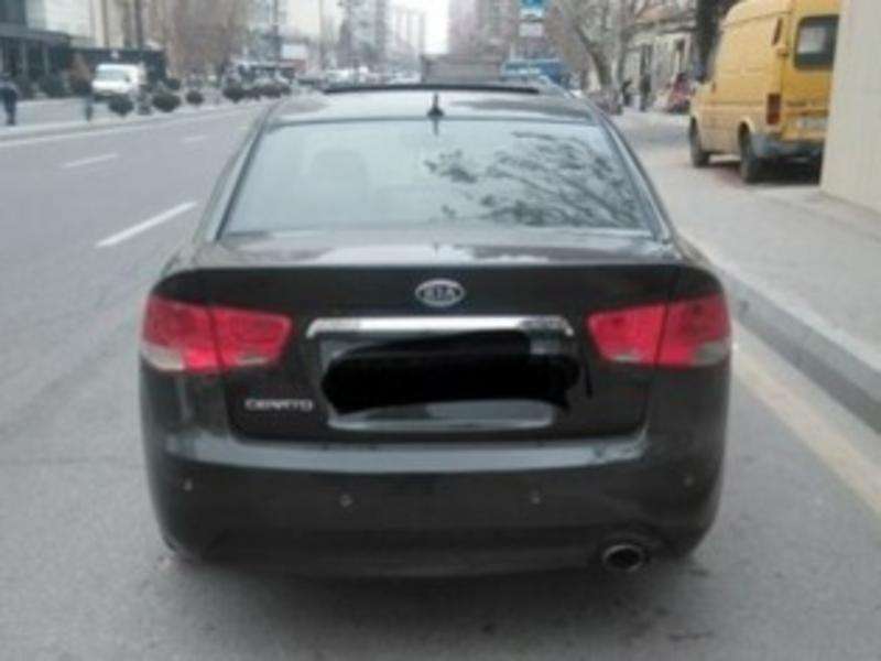 Kia Cerato, 2011 il, 2.0 L, 295 000 km