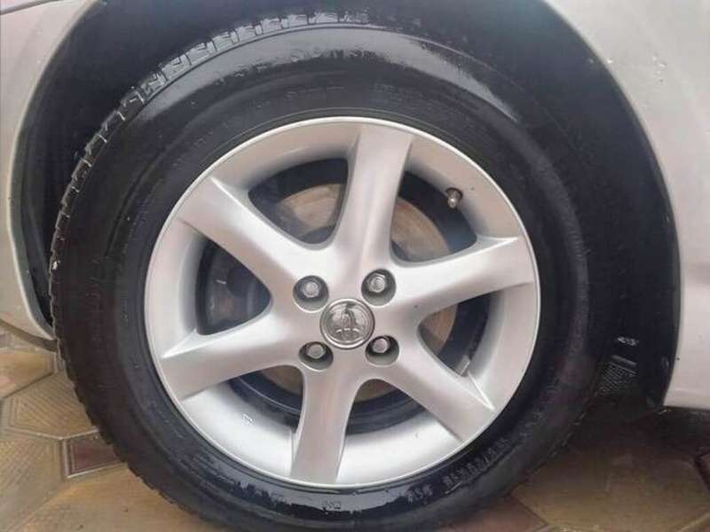 Toyota Corolla, 2005 il, 1.4 L, 292 000 km