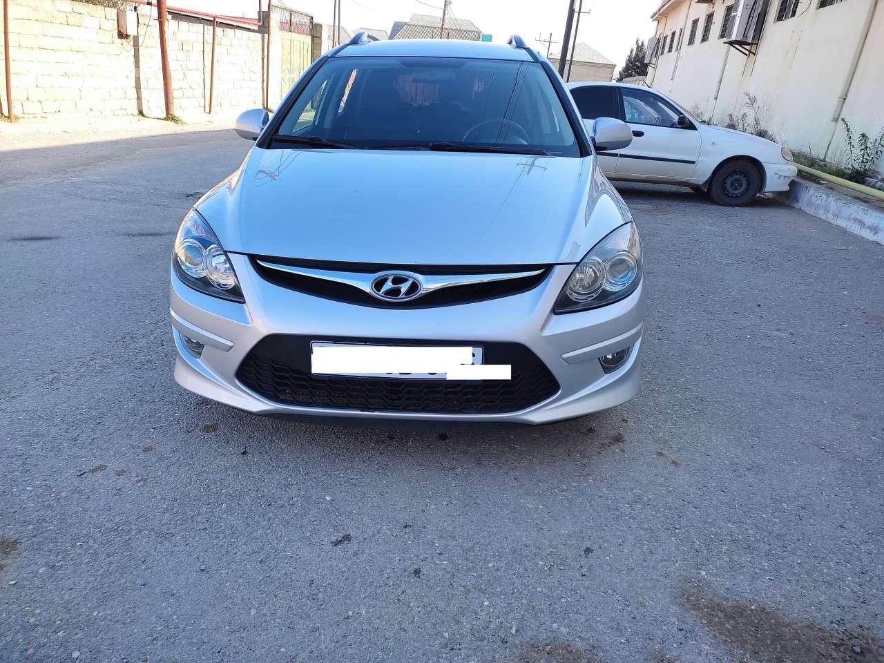 Hyundai i30, 2010 il, 1.4 L, 195 000 km