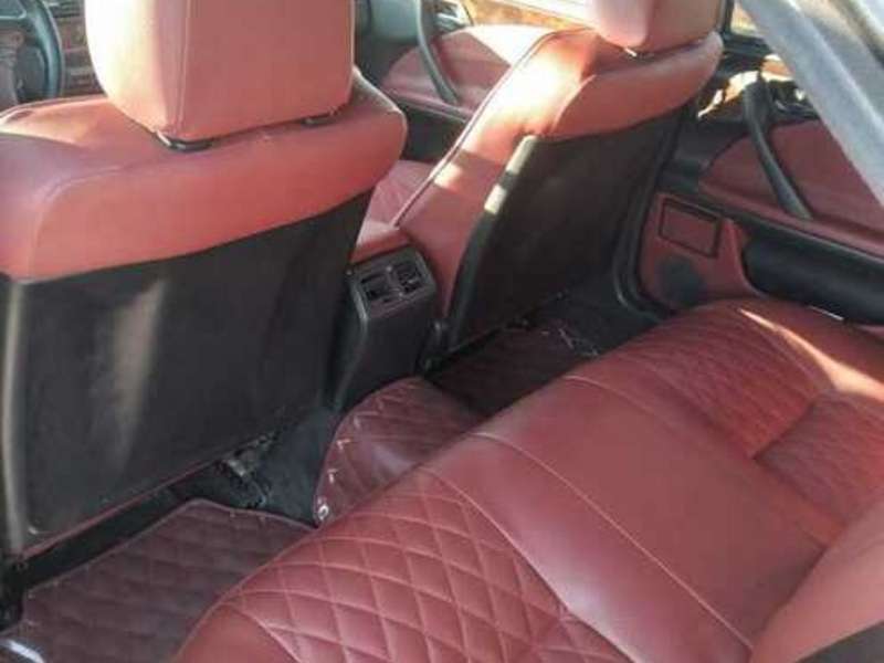 Mercedes E 240, 2000 il, 2.6 L, 296 533 km