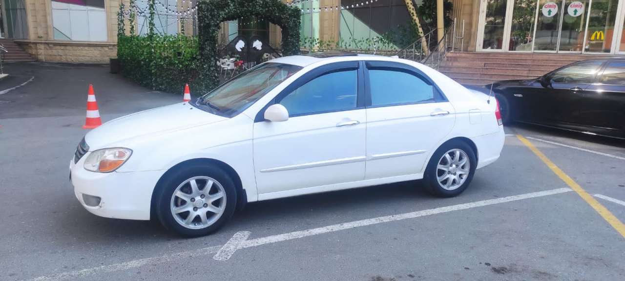 Kia Cerato, 2008 il, 2.0 L, 188 000 km