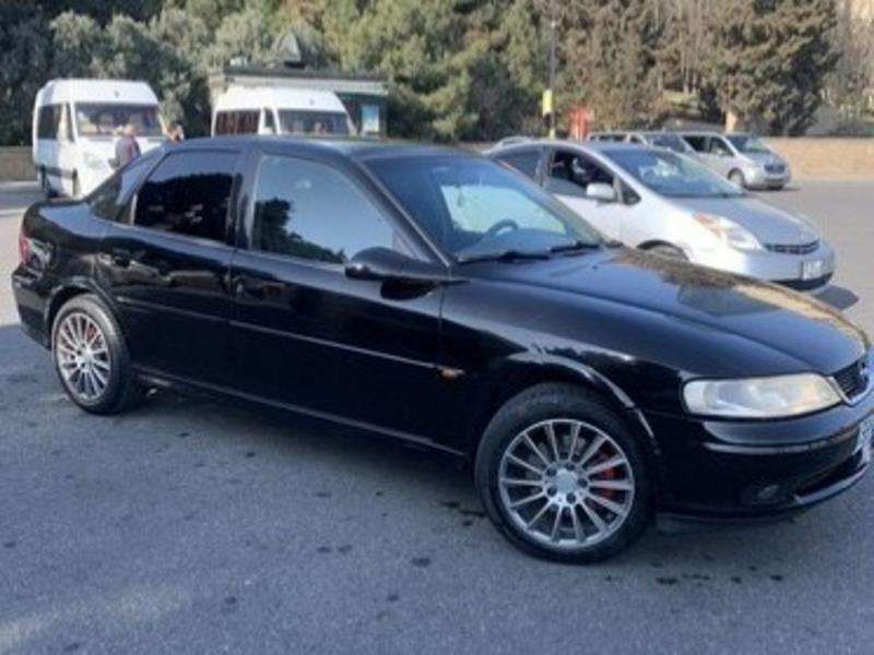 Opel Vectra, 1999 il, 2.0 L, 446 000 km