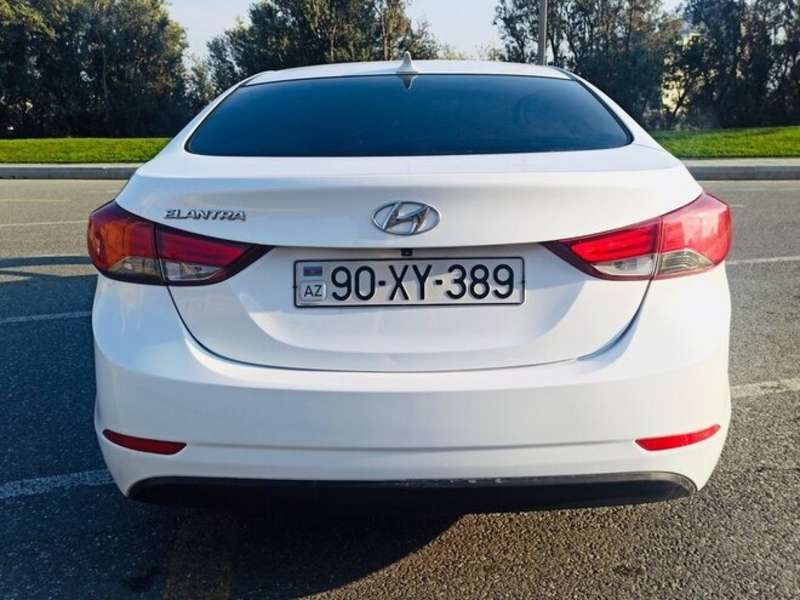 Hyundai Accent, 2015 il, 1.8 L, 75 000 km