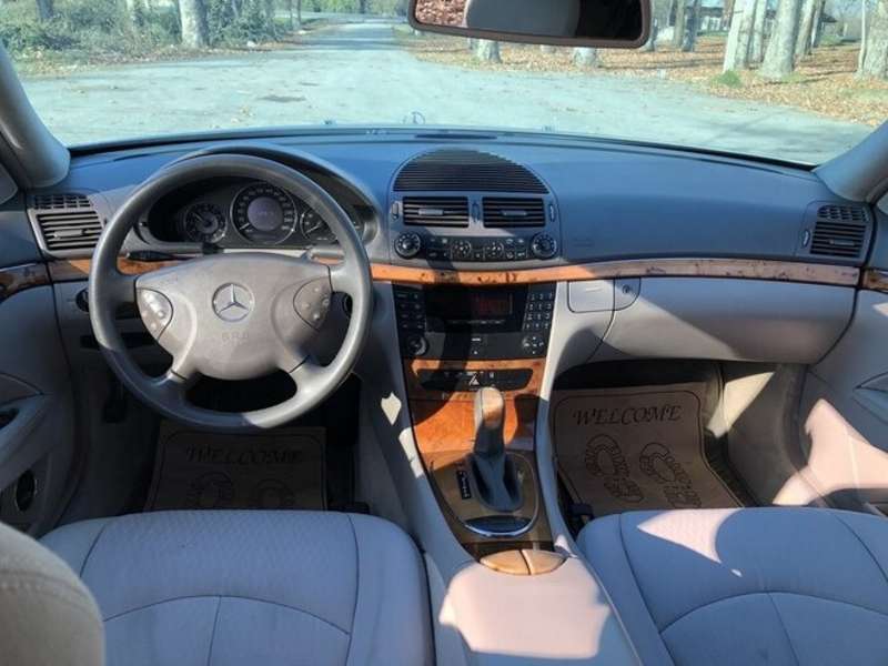 Mercedes E 240, 2002 il, 2.4 L, 296 410 km