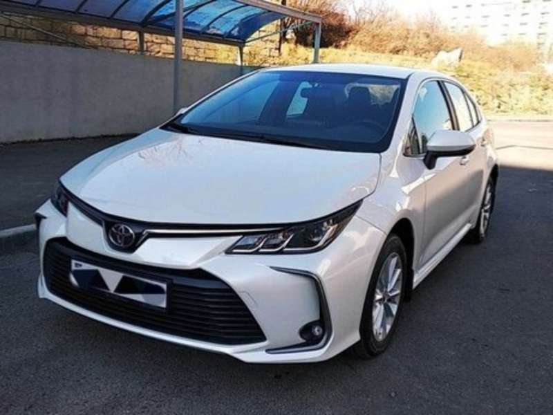 Toyota Corolla, 2021 il, 1.6 L, 12 000 km