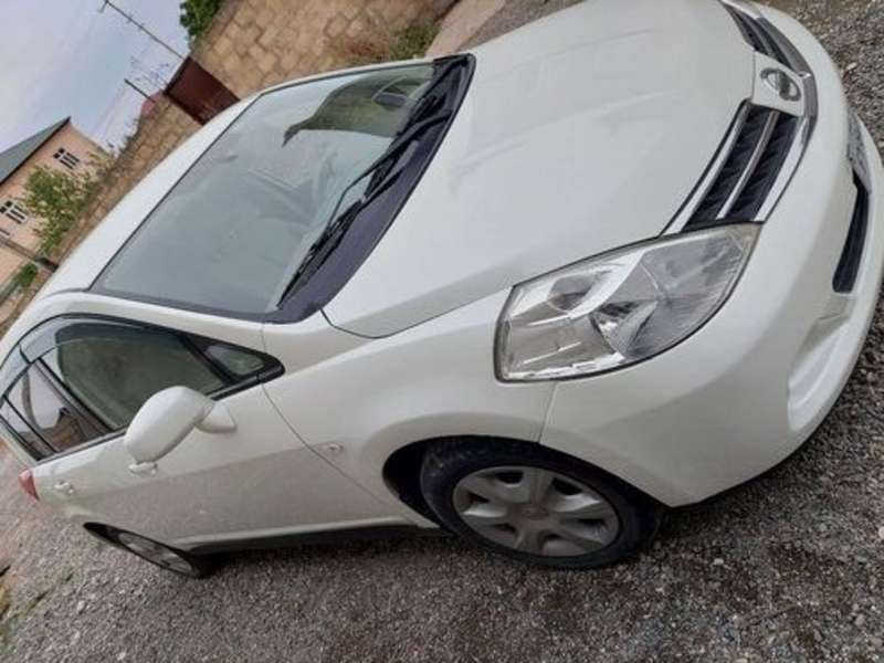 Nissan Tiida, 2012 il, 1.5 L, 52 000 km