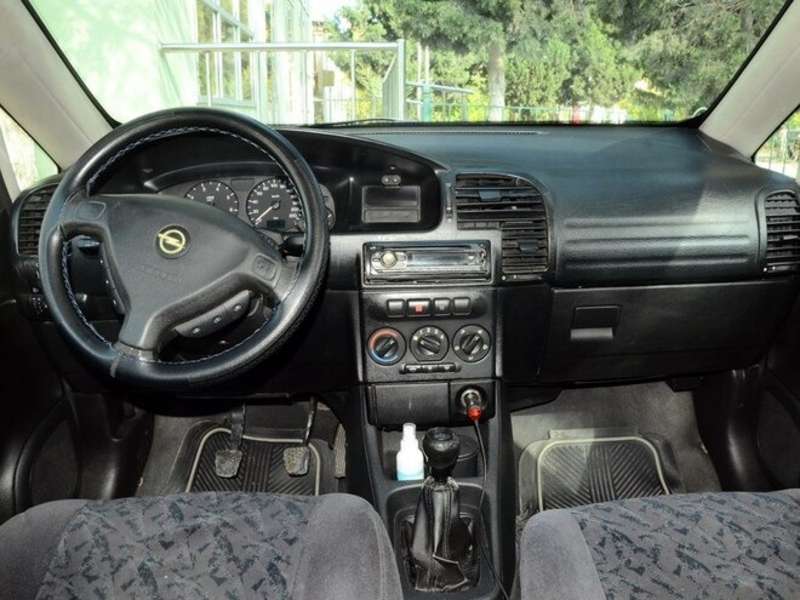 Opel Zafira, 1999 il, 1.8 L, 318 000 km