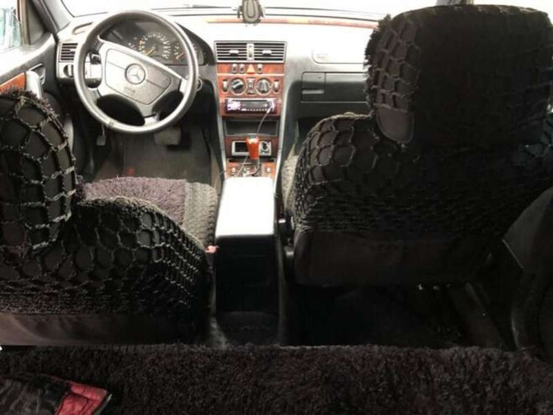 Mercedes C 200, 1998 il, 2.0 L, 230 000 km