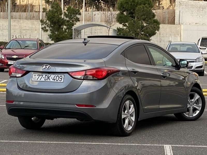 Hyundai Elantra, 2015 il, 1.8 L, 84 912 km