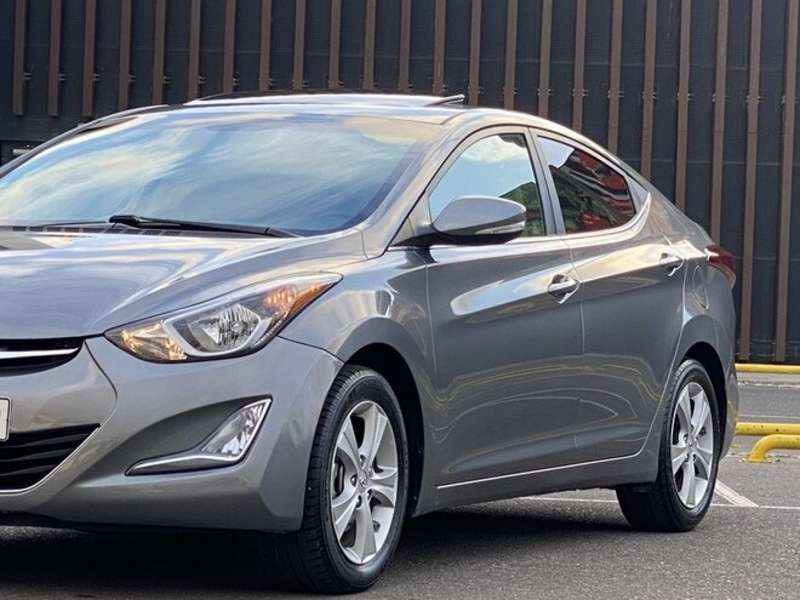 Hyundai Elantra, 2015 il, 1.8 L, 84 912 km