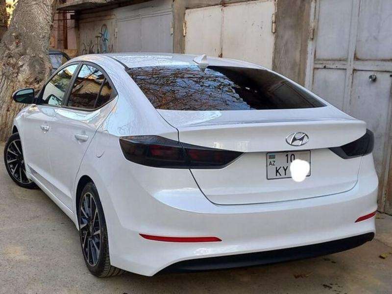 Hyundai Elantra, 2016 il, 1.4 L, 91 500 km