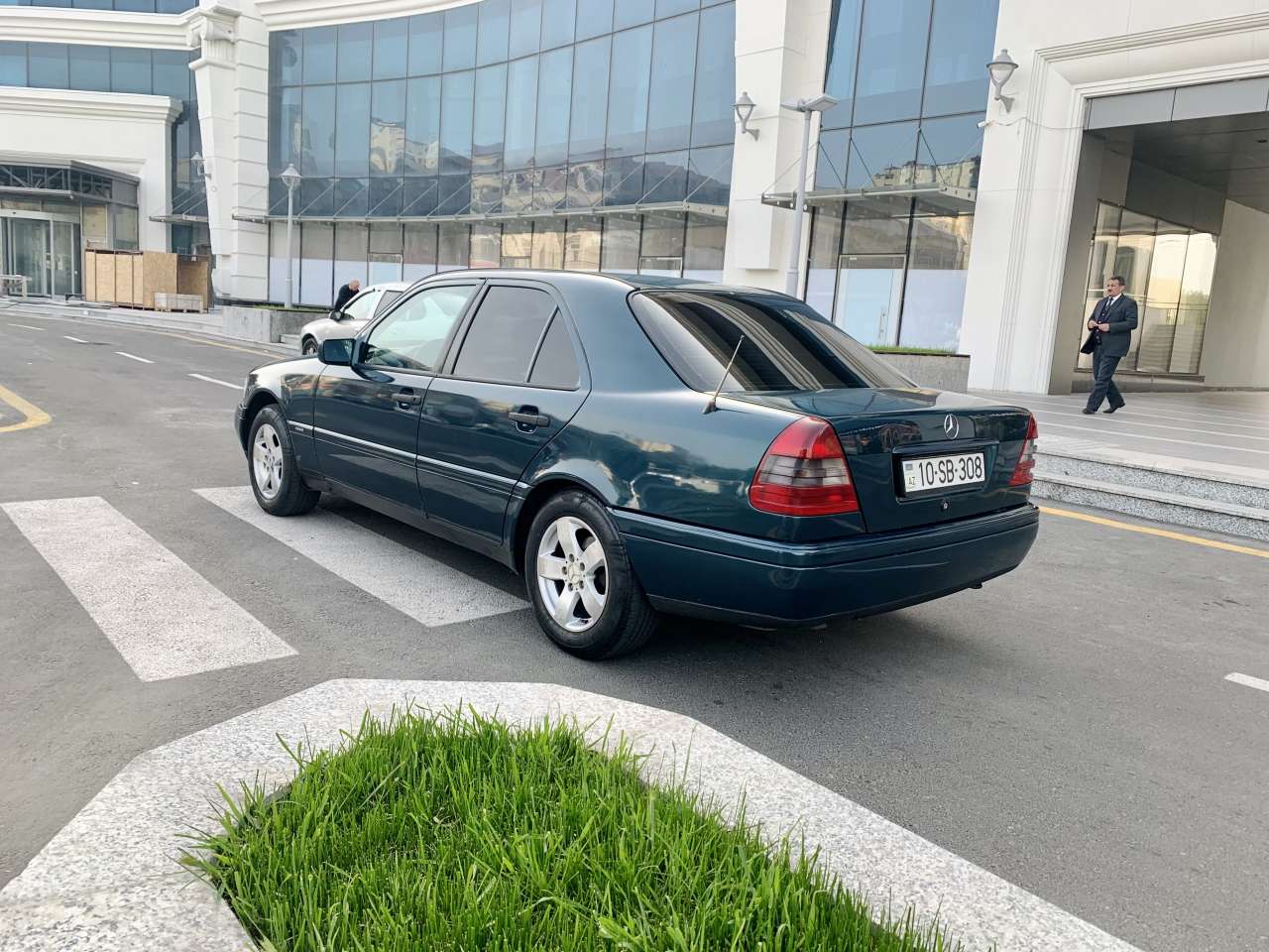 Mercedes C 180, 1995 il, 1.8 L, 226 000 km