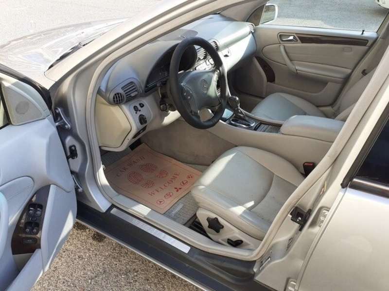 Mercedes C 240, 2001 il, 2.4 L, 289 000 km