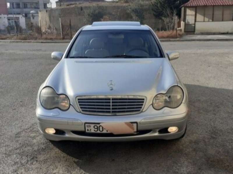 Mercedes C 240, 2001 il, 2.4 L, 289 000 km