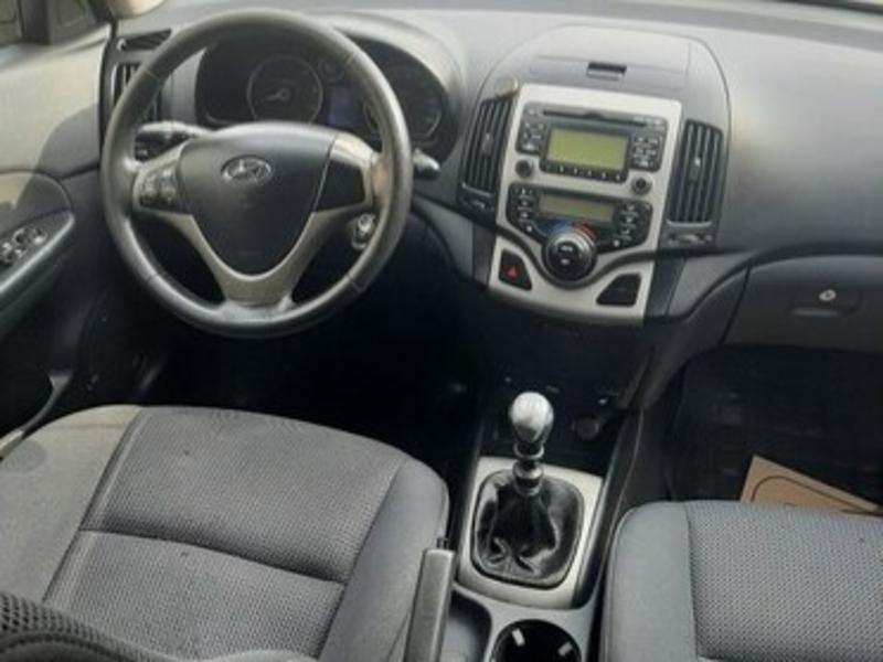 Hyundai i30, 2008 il, 1.6 L, 312 425 km