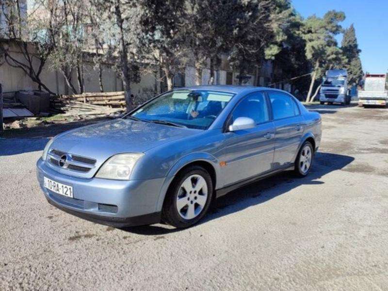 Opel Vectra, 2004 il, 1.6 L, 320 000 km