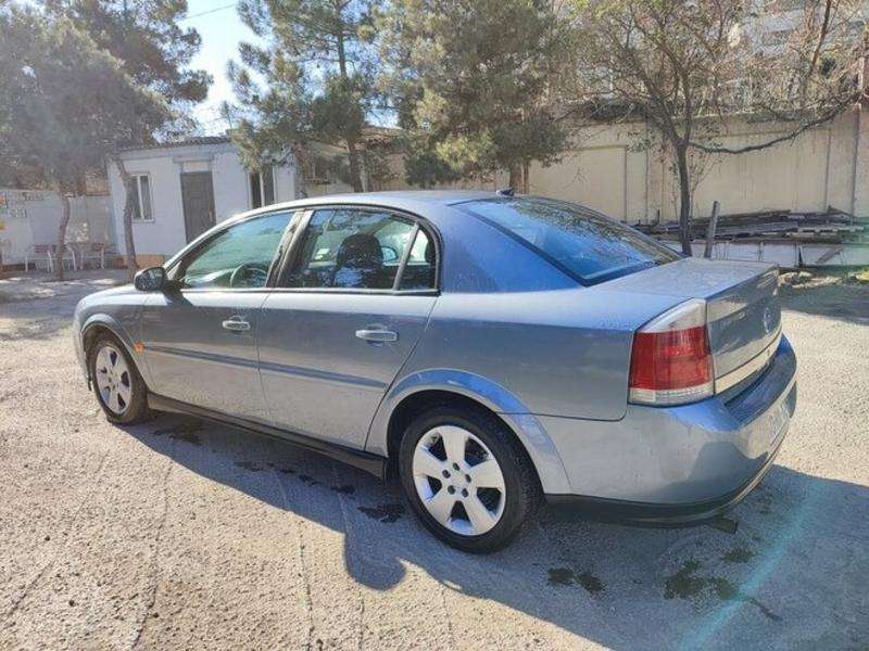 Opel Vectra, 2004 il, 1.6 L, 320 000 km