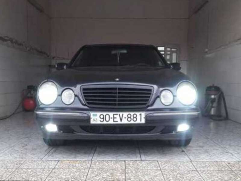 Mercedes E 240, 2000 il, 2.4 L, 300 000 km
