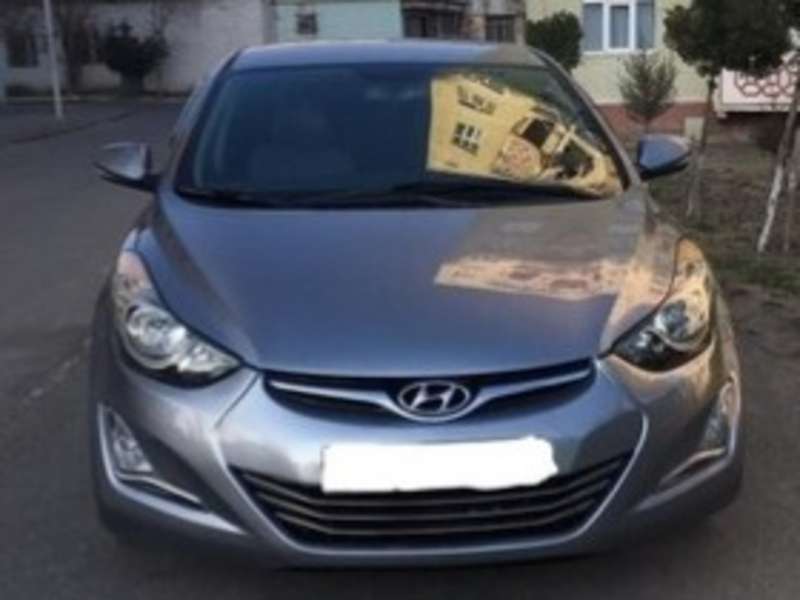 Hyundai Elantra, 2014 il, 1.8 L, 98 000 km
