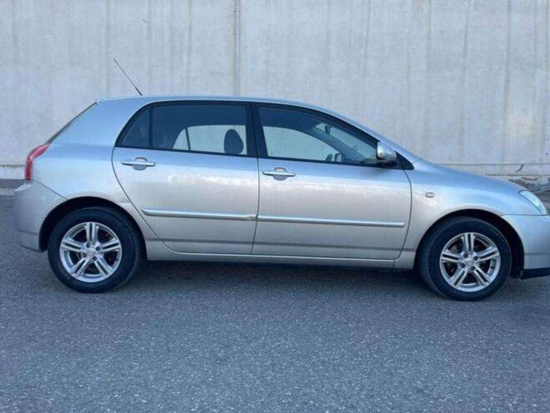 Toyota Corolla, 2004 il, 1.4 L, 196 000 km