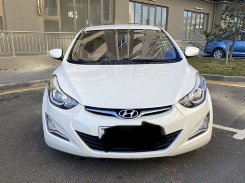 Hyundai Elantra, 2014 il, 1.8 L, 93 000 km