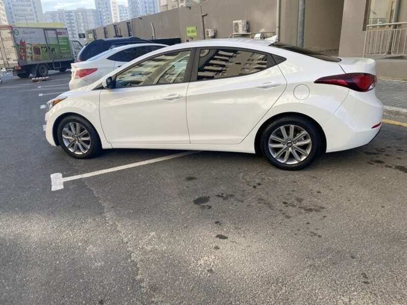 Hyundai Elantra, 2014 il, 1.8 L, 93 000 km