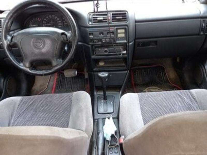 Opel Vectra, 1995 il, 2.0 L, 350 000 km