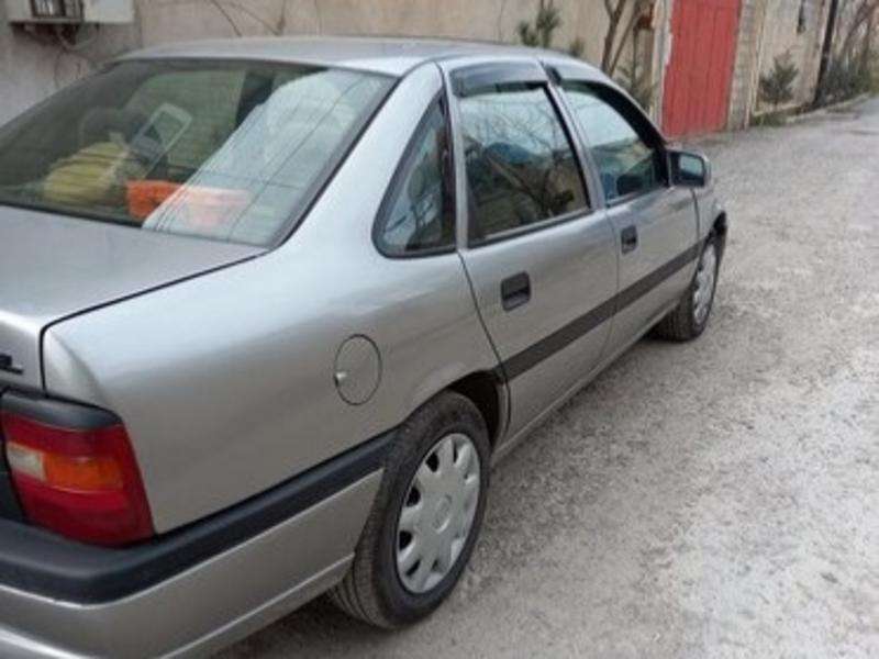 Opel Vectra, 1995 il, 2.0 L, 350 000 km
